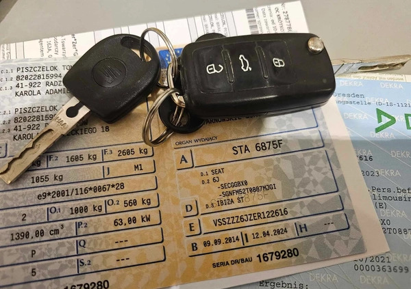 Seat Ibiza cena 26900 przebieg: 175900, rok produkcji 2014 z Radzionków małe 277